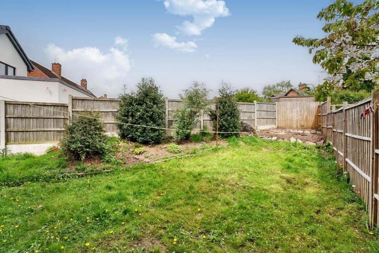 The Hawthorns Villa Chester Exterior photo